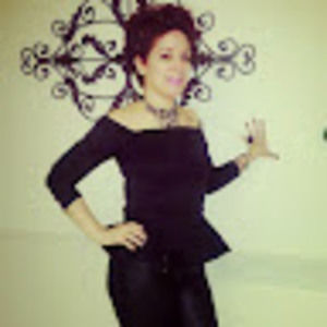 Meet your Posher, Cynthia